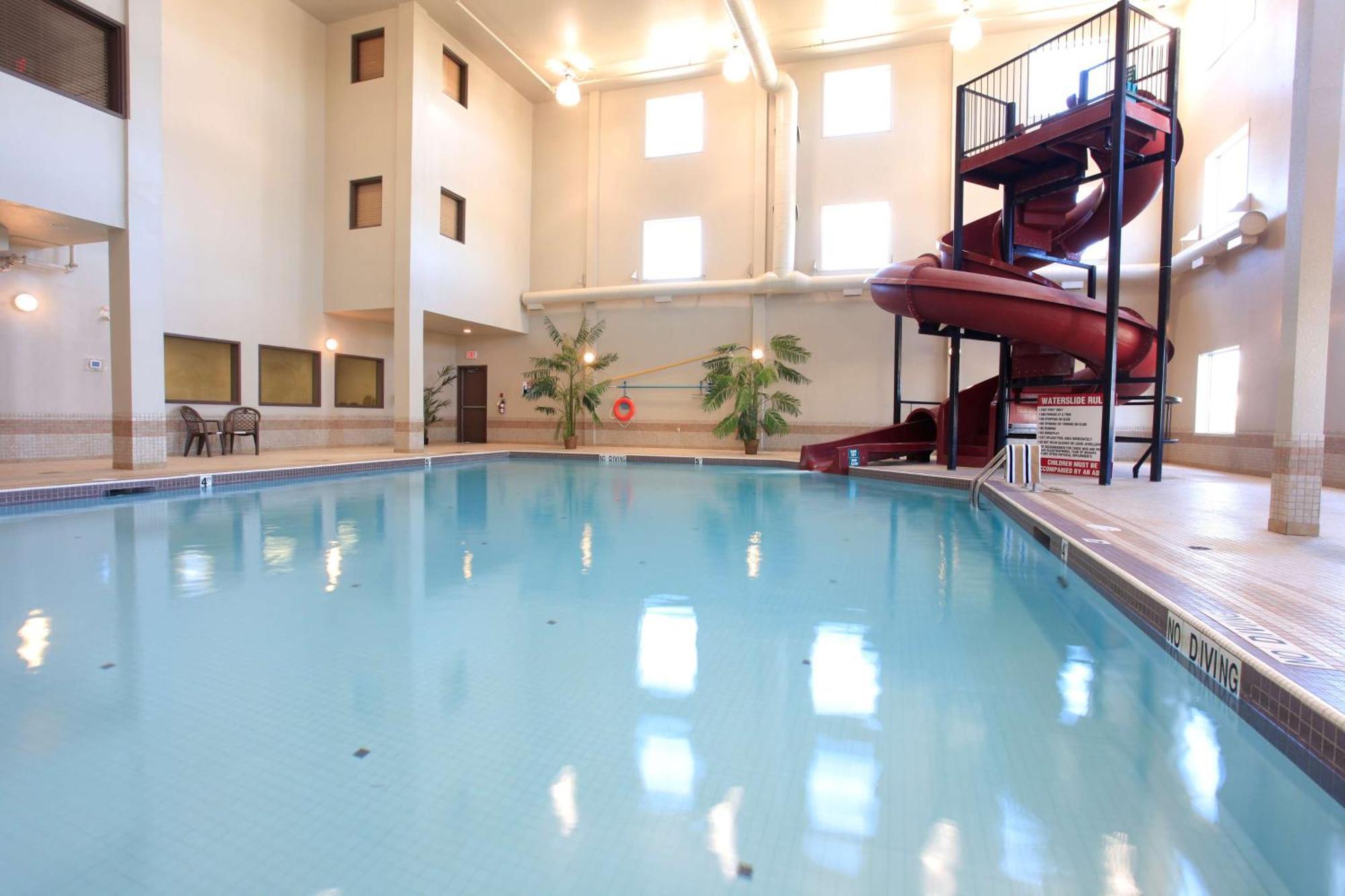 Coast Grimshaw Hotel & Suites Ngoại thất bức ảnh